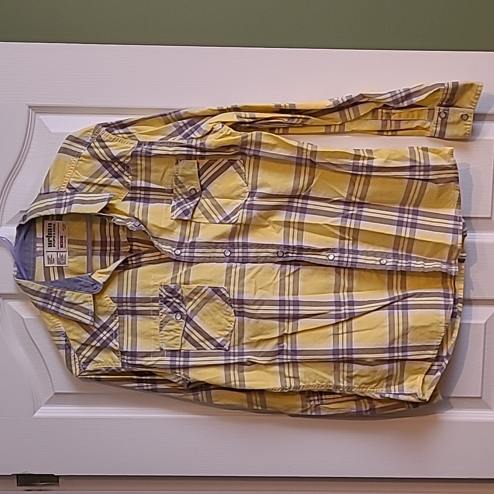 Men's dress shirt
